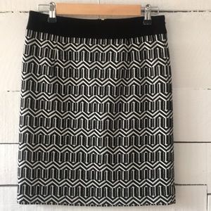 Banana Republic patterned skirt